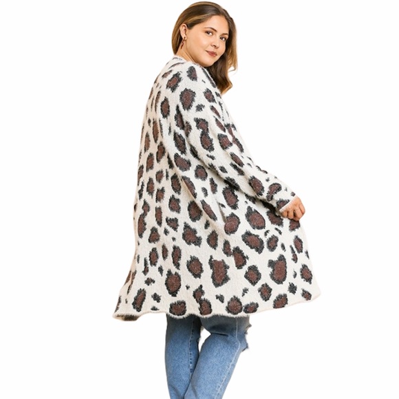 SALE Umgee Fuzzy Cream Leopard Print Cardigan S - Picture 4 of 5